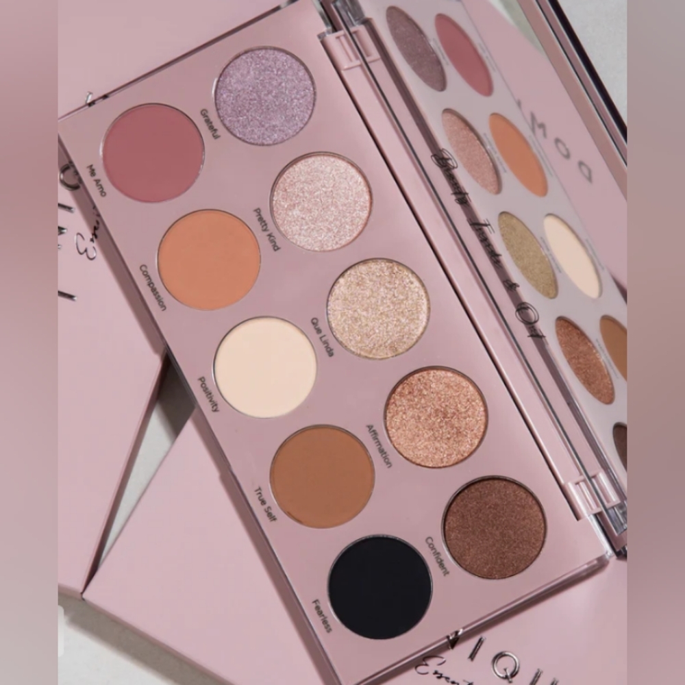 Dominique Cosmetics The Essential Palette
